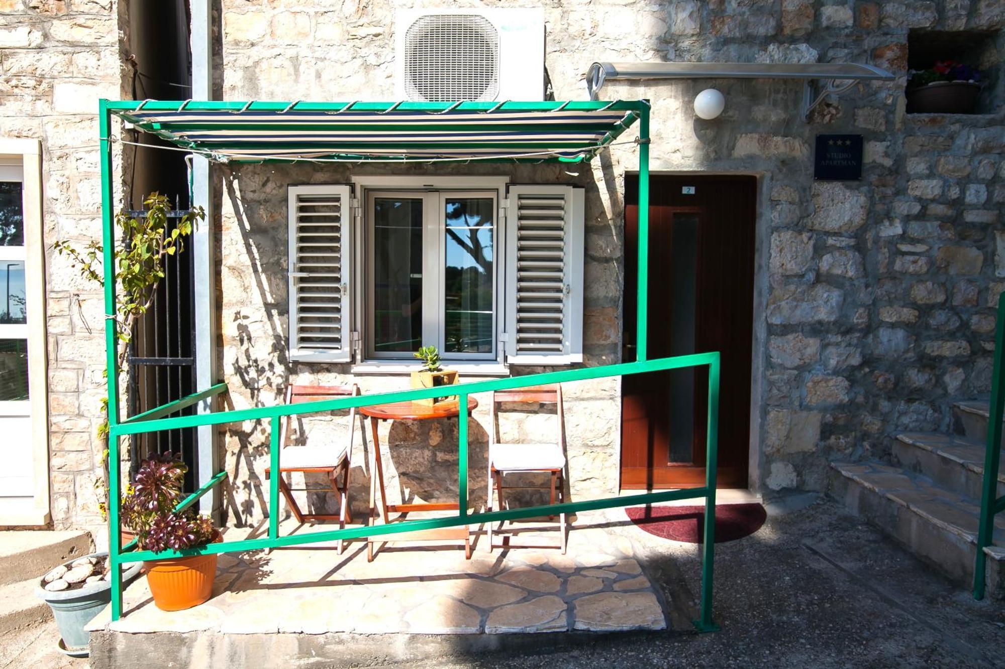 Old Town Accommodation Bol Exterior foto